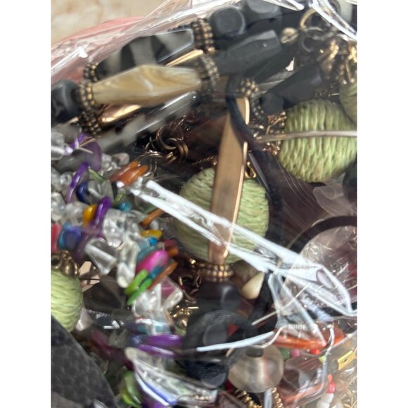 Mixed Craft/Scrap Jewelry Lot 2lbs 7oz For Repurpose/Upcycling - Picture 7 of 11